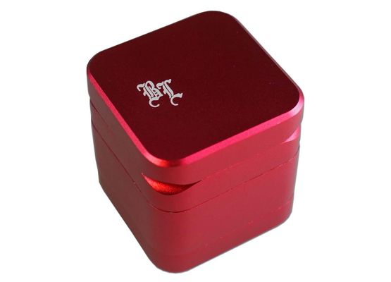 Black Leaf Alu Grinder CUBY 4-tlg. rot; H 55mm Ø 55/45mm